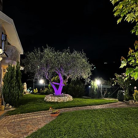 Peperosa In Collina B&B Pescara Exteriör bild